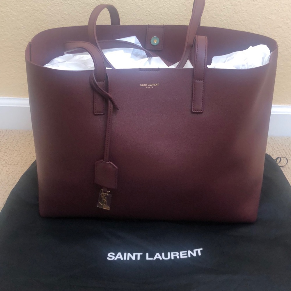 Saint Laurent Monogram shopper leatherburgundytote